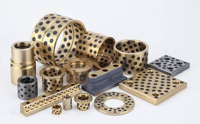 Hvordan adskiller Sintered Bronze Bushings sig fra støbte bronzebøsninger?